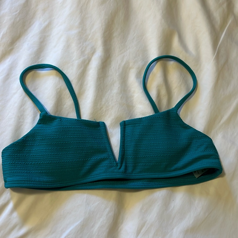 Green bikini top size small